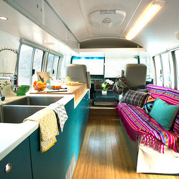 1984 AIRSTREAM 310 MOTORHOME – POPPY – SOLD