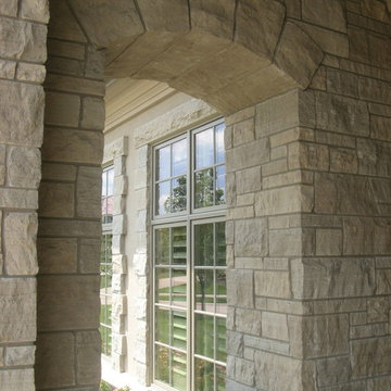 Lockridge Dimensional Natural Thin Stone Veneer Arch
