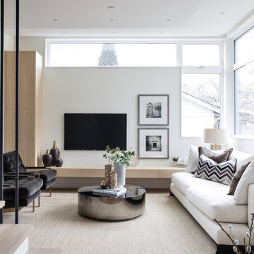 Vibrant Living Room
