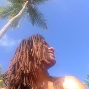 Claudy Labon's photo