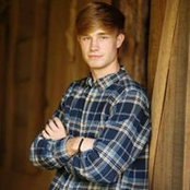 Jennifer Marquette's photo