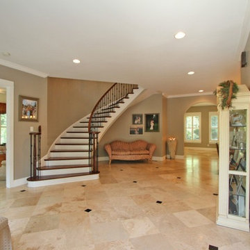 316 Royal Assembly Drive