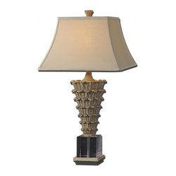 www.essentialsinside.com: antelao table lamp - Table Lamps