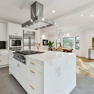 2229 Vine St.