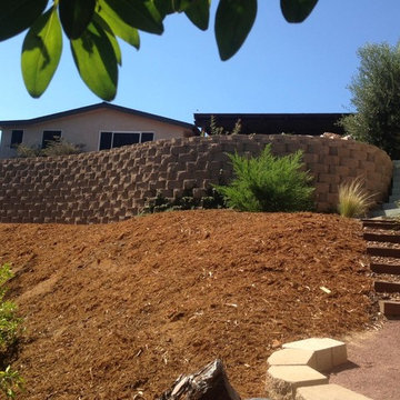 65' Keystone retaining wall, Clairemont