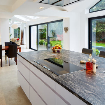 LEICHT Tocco-A Kitchen in Arctic - Leeds