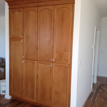 Cable residence Redondo Bch spec home and new kitchen and vanities.