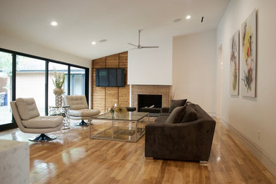 Inspiration for a 1960s living room remodel in Dallas
