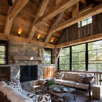 Secluded Mountain Getaway