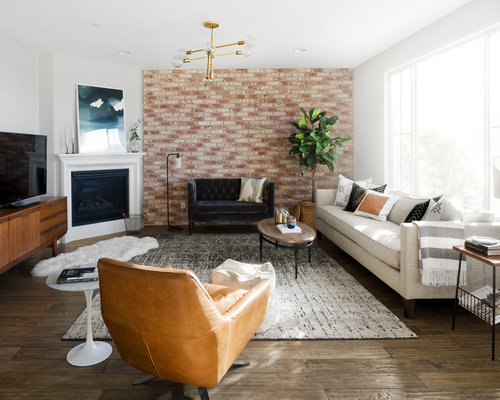Living Room Design Ideas, Remodels & Photos with Dark Hardwood Floors
