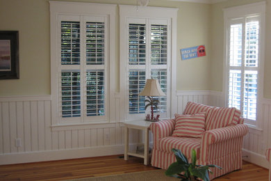 Inspiration for a coastal living room remodel in Charleston