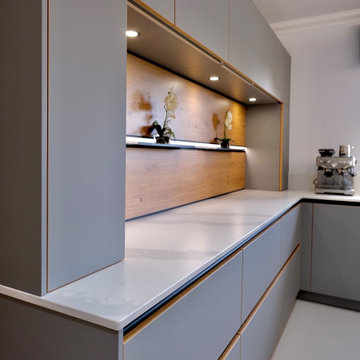 Bespoke Oak Detail Kitchen