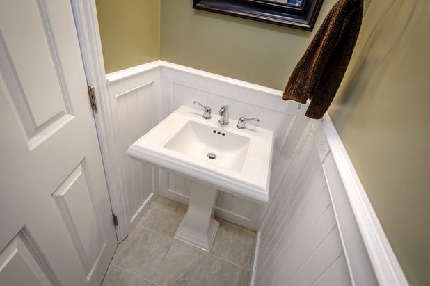 American Traditional Powder Room by Steven Corley Randel, Architect