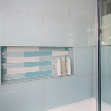 18042 Gupta Ba2 Emily Bathroom