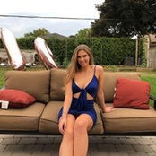 Chloe Pineau's photo