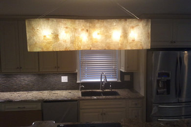 Kitchen - modern kitchen idea in Birmingham