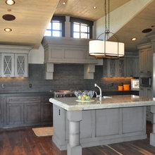two toned kitchen cabinets