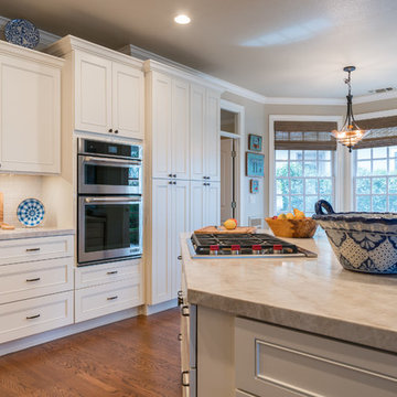 Contemporary Craftsman Kitchen on Craven (2019) - Large Kitchen