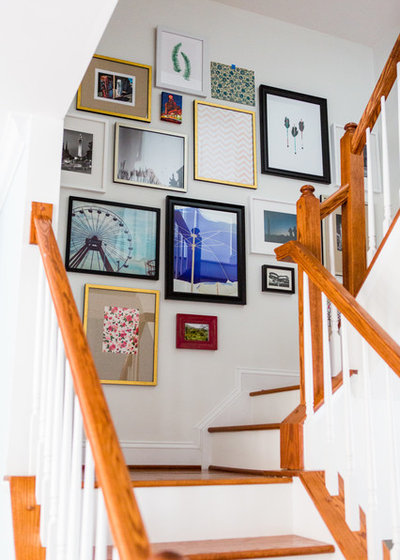 Transitional Staircase by Folding Chair Design