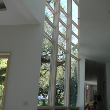 Contemporary Style in Coconut Grove