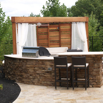 Outdoor Bar & Grills