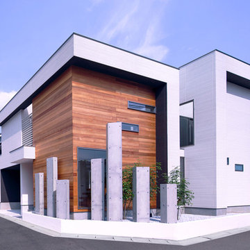 M10-house 「オブジェのある家」
