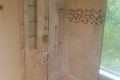 Bathroom - transitional bathroom idea in St Louis