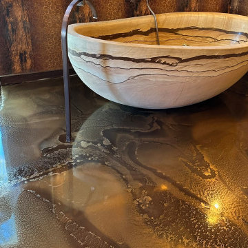 Liquid Gold: Safari-Inspired Epoxy Bathroom Floor