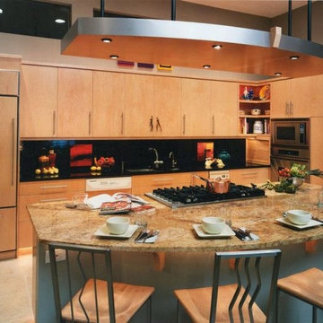 "L" Shape Kitchen with Island Seating
