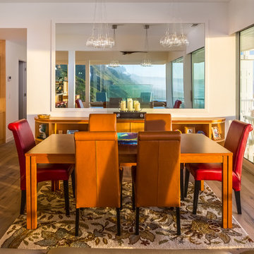 Modern Seaside Retreat