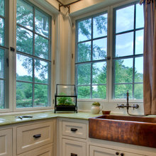 Gina - kitchen cabinets