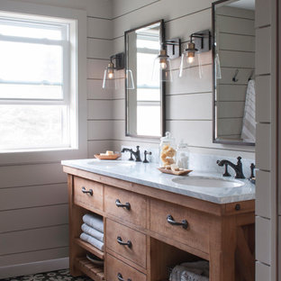 75 Beautiful Mid Sized Farmhouse Bathroom Pictures Ideas September 2020 Houzz