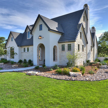Modern French Style with Traditional Influence in Menger Springs