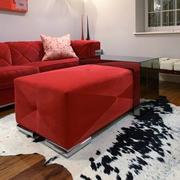 Eclectic Drama in Primary Colours - basement in Fitrovia W1