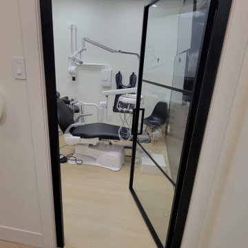 Door & Glazing System (Screens, Sliding & Hinged)