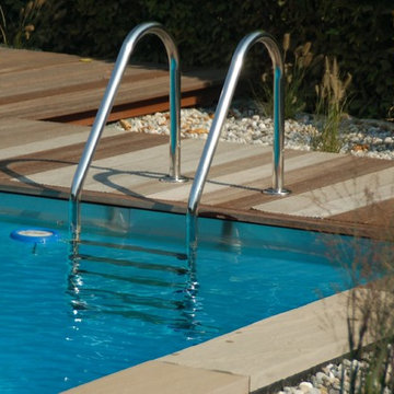 Naturpool - Einstieg in Edelstahl