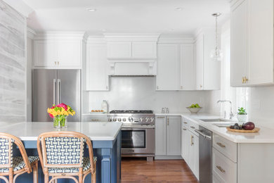 Example of a kitchen design in Boston