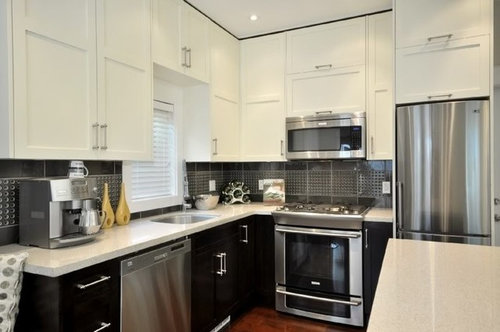 2 Toned Kitchens Trendy Too Much For, Small Kitchen With Two Tone Cabinets