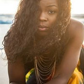 Tera Lewis's photo
