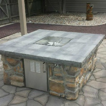 Fire Tables & Pits