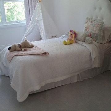 Girls' Bedroom ~ Patricia Miragliotta of Interior Images