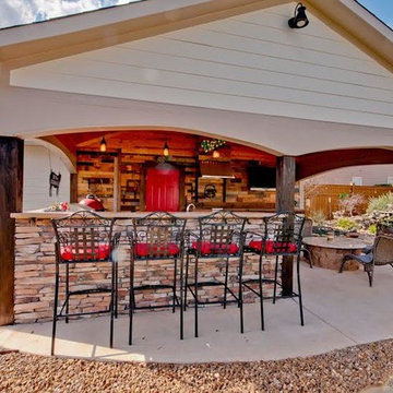 Outdoor Kitchen