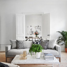 450H Living Room