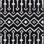 Unique Loom - Rug Unique Loom Moroccan Trellis Black Runner 2'6x8'2 - With pleasant geometric patterns based on traditional Moroccan designs, the Moroccan Trellis collection is a great complement to any modern or contemporary decor. The variety of colors makes it easy to match this rug with your space. Meanwhile, the easy-to-clean and stain resistant construction ensures it will look great for years to come.