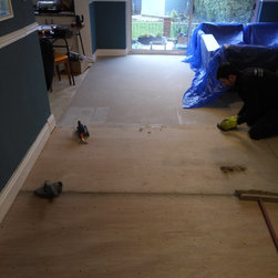 Moduleo Transform Persian Walnut for a lounge diner - Vinyl Flooring