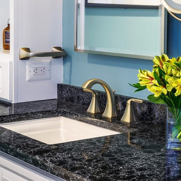 Woodbridge Traditional Master Bathroom