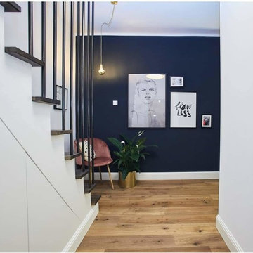 Treppe incl. Einbauschrank