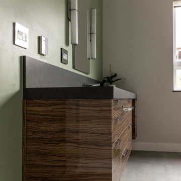Modern Luxe Bathroom