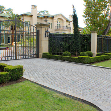 Italian Estate – Memorial