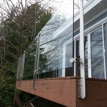 Glass and stainless steel railings